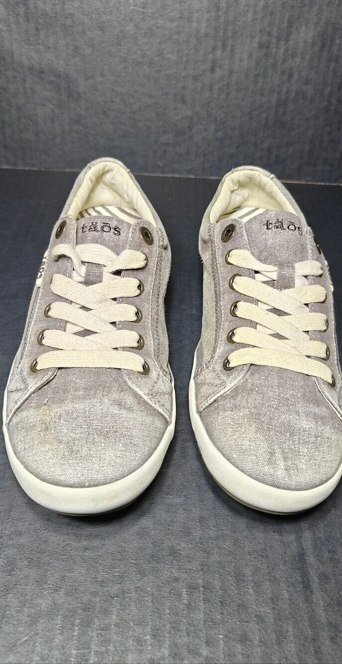 Taos Star Low Top Taupe Khaki Casual Canvas Lace Up Sneaker Flats Women's Size 9